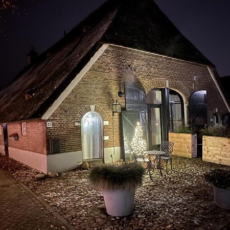 Appartement "In De Wolken" In Gees Bagian luar foto